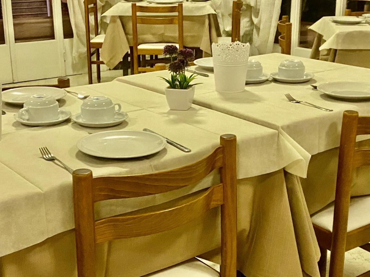 Villa Derna リミニ エクステリア 写真